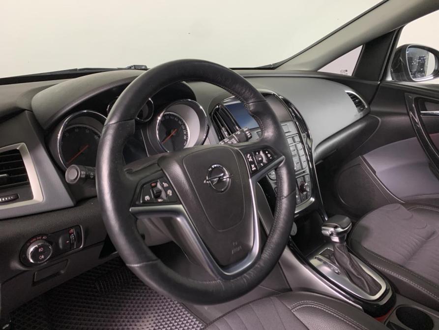 Opel Astra J Рестайлинг Москва  - изображение 11