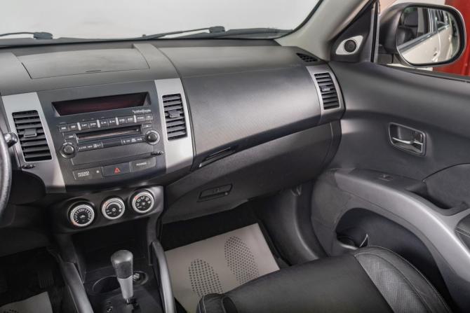 Mitsubishi Outlander II с пробегом 2007 года, цена 1 049 000 рублей, 233000 км, внедорожник, Автокод Объявления
