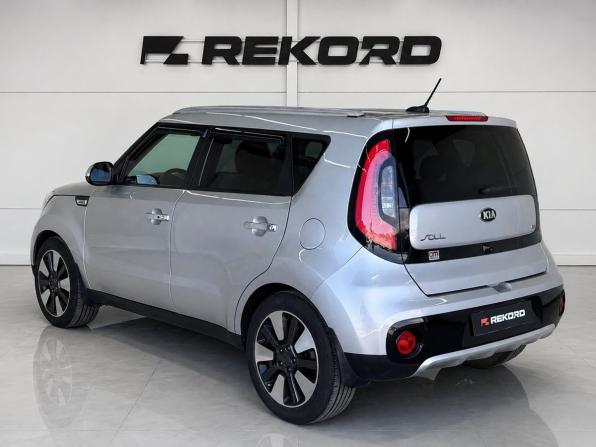 Kia Soul II Рестайлинг с пробегом 2017 года, цена 1 429 000 рублей, 99250 км, хэтчбек, Автокод Объявления