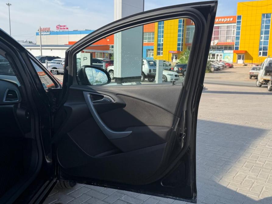 Opel Astra J Рестайлинг Сыктывкар  - изображение 8