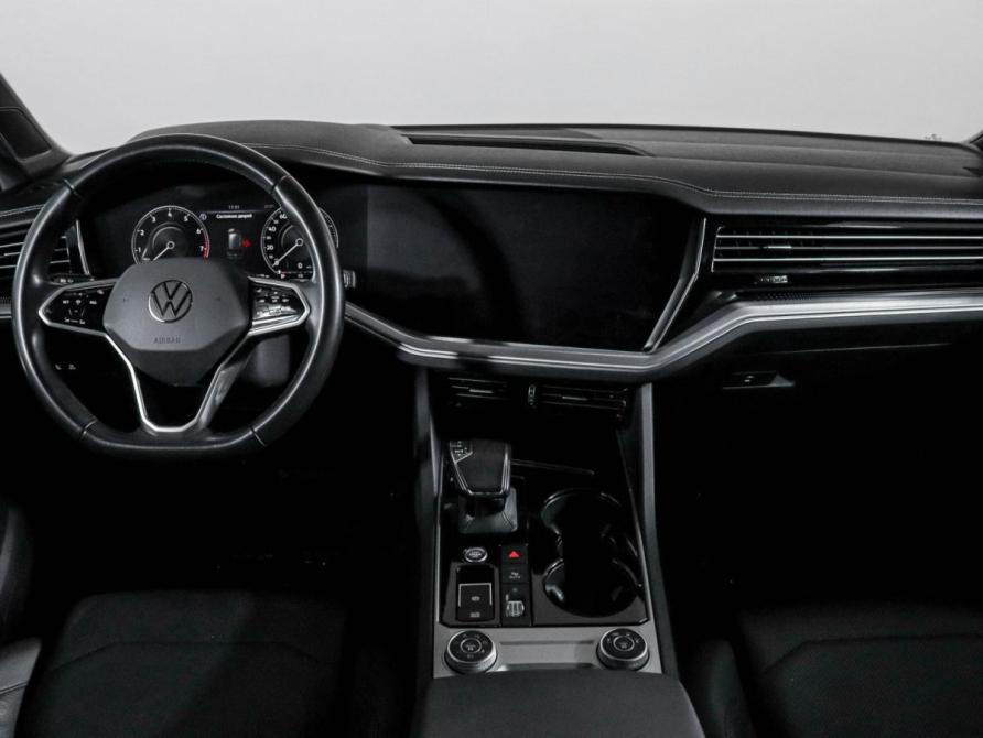 Volkswagen Touareg III Москва  - изображение 13