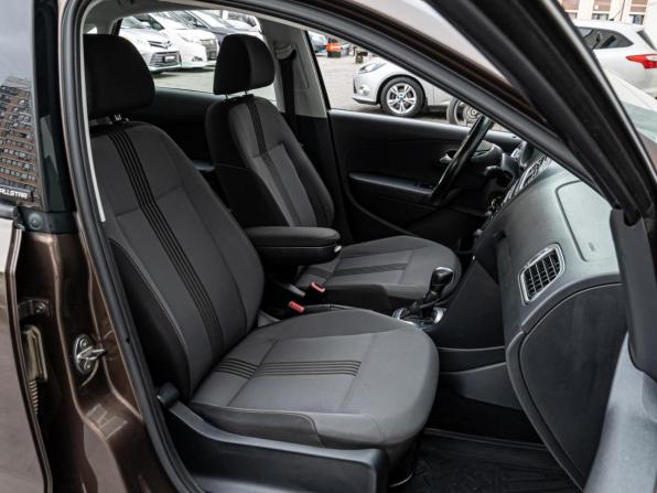 Volkswagen Polo V Рестайлинг с пробегом 2016 года, цена 1 190 000 рублей, 172716 км, седан, Автокод Объявления