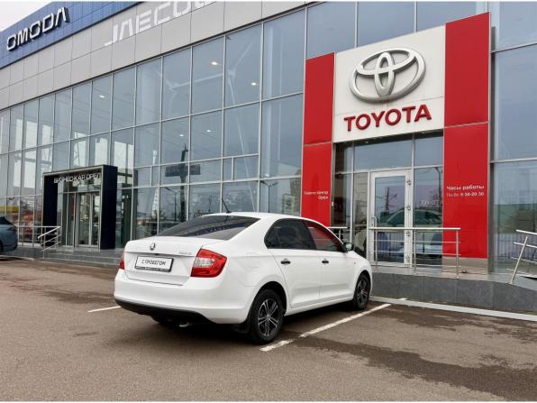 Skoda Rapid I с пробегом 2016 года, цена 860 000 рублей, 101634 км, лифтбек, Автокод Объявления