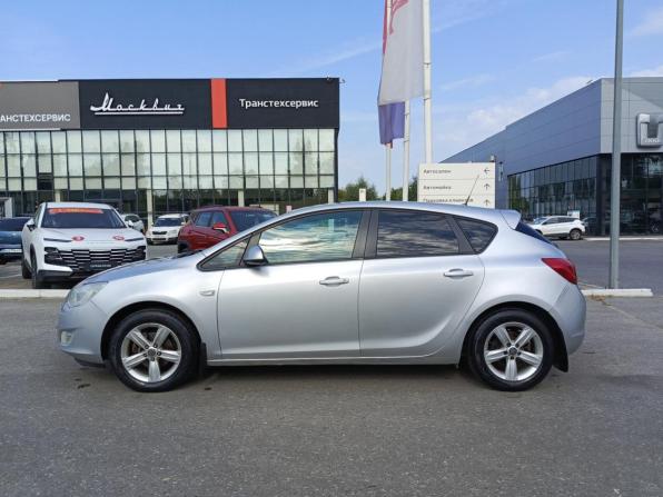Opel Astra J с пробегом 2012 года, цена 436 000 рублей, 182117 км, хэтчбек, Автокод Объявления