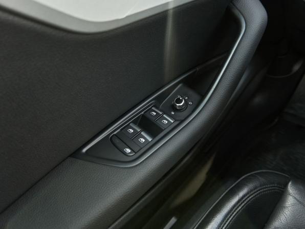 Audi A4 V (B9) с пробегом 2018 года, цена 2 185 000 рублей, 147232 км, седан, Автокод Объявления