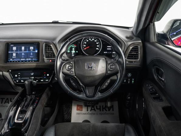 Honda Vezel I с пробегом 2017 года, цена 1 740 000 рублей, 70188 км, внедорожник, Автокод Объявления