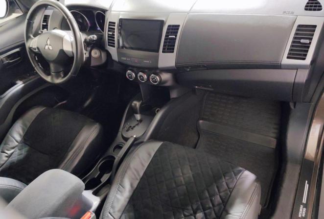 Mitsubishi Outlander II Рестайлинг с пробегом 2011 года, цена 1 150 000 рублей, 180000 км, внедорожник, Автокод Объявления