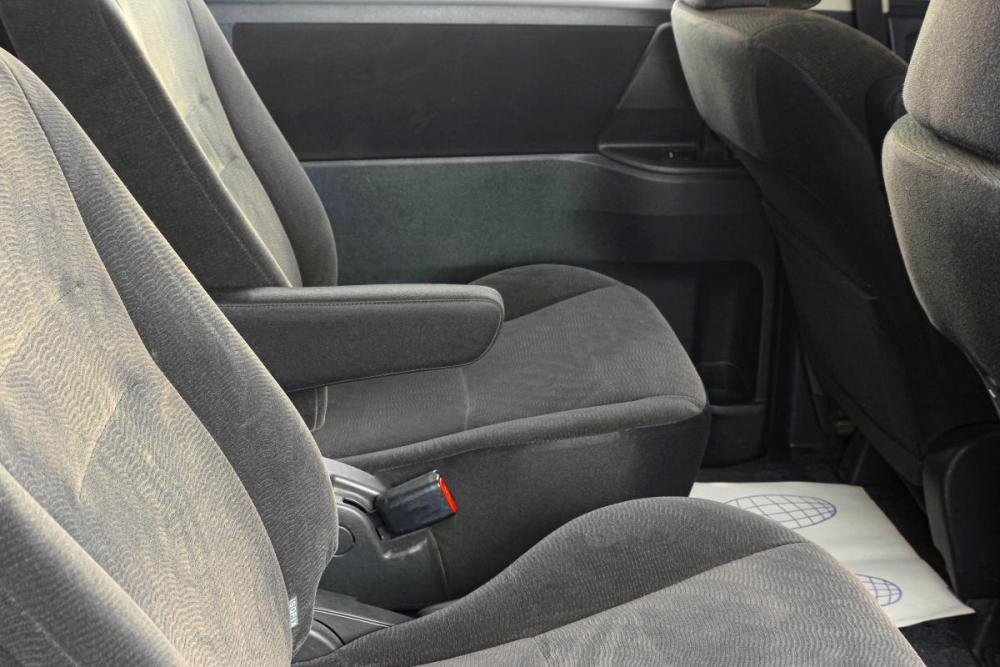 Toyota Noah II (R70) Тюмень  - изображение 9