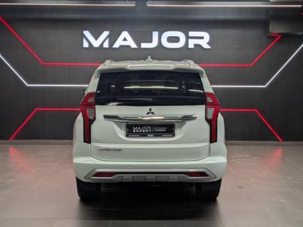 Mitsubishi Montero Sport III Рестайлинг с пробегом 2022 года, цена 3 800 000 рублей, 49027 км, внедорожник, Автокод Объявления