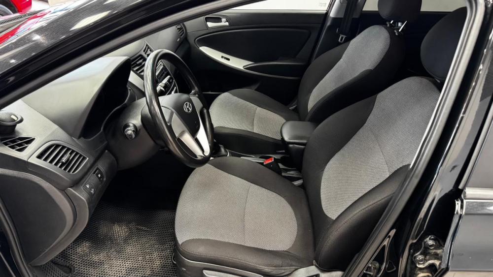Hyundai Solaris I Киров  - изображение 5