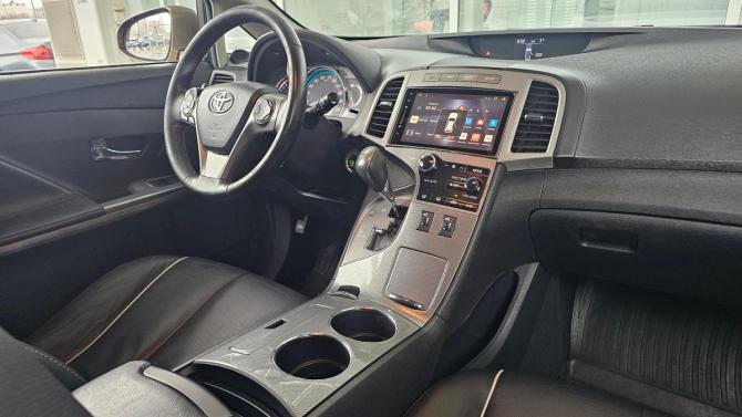 Toyota Venza I Рестайлинг с пробегом 2013 года, цена 1 529 000 рублей, 477188 км, внедорожник, Автокод Объявления