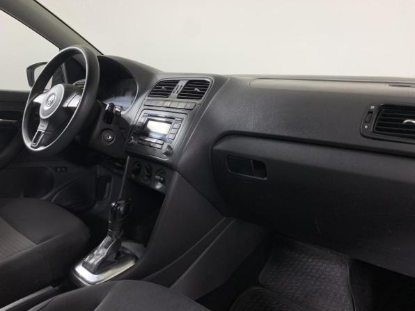 Volkswagen Polo V с пробегом 2012 года, цена 670 000 рублей, 220101 км, седан, Автокод Объявления
