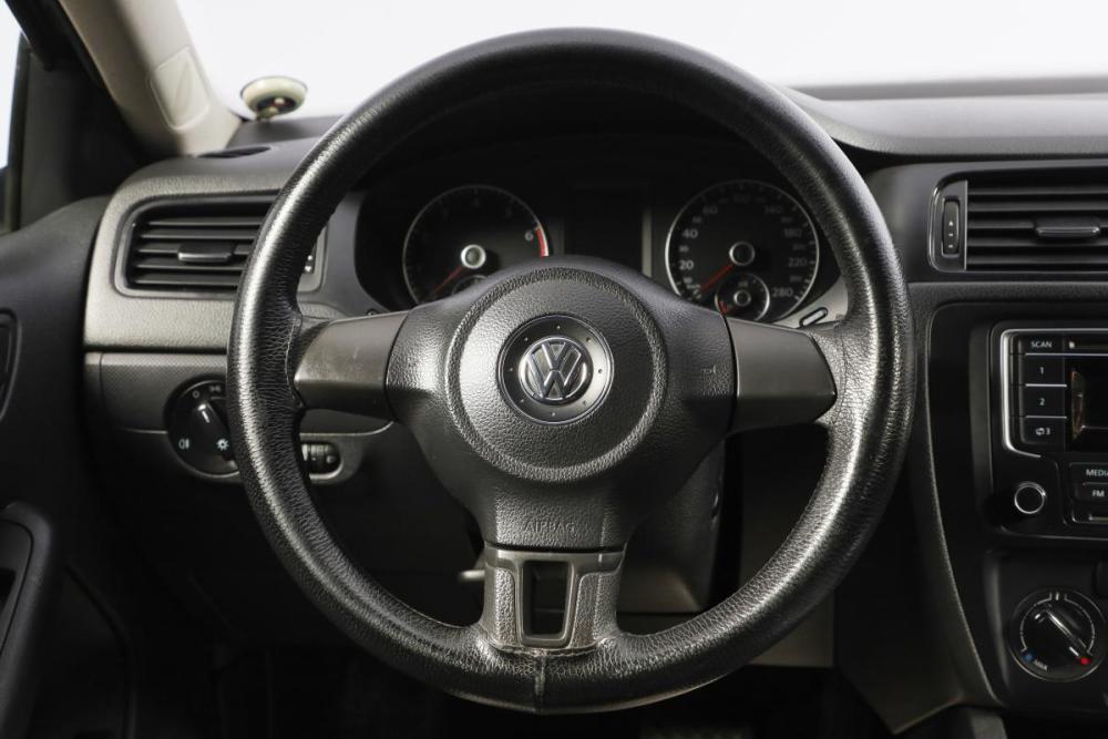 Volkswagen Jetta VI Новосибирск  - изображение 12