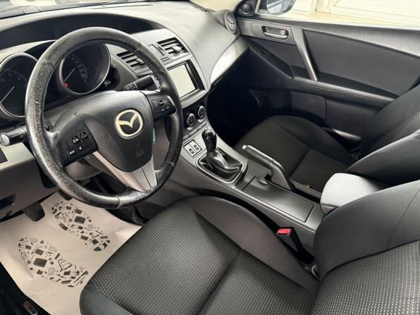 Mazda 3 II (BL) Рестайлинг с пробегом 2012 года, цена 890 000 рублей, 165716 км, седан, Автокод Объявления