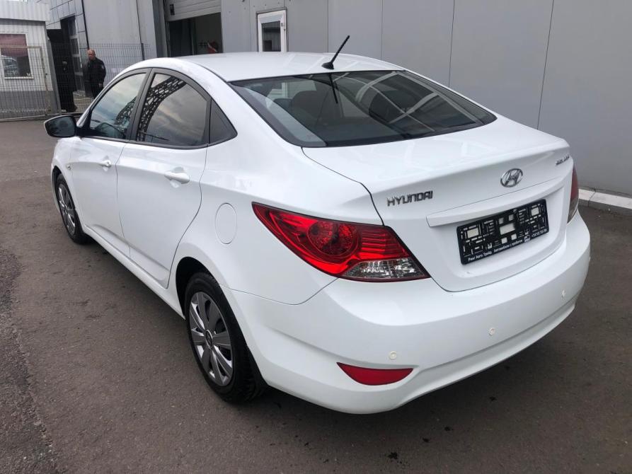 Hyundai Solaris I Курск  - изображение 3