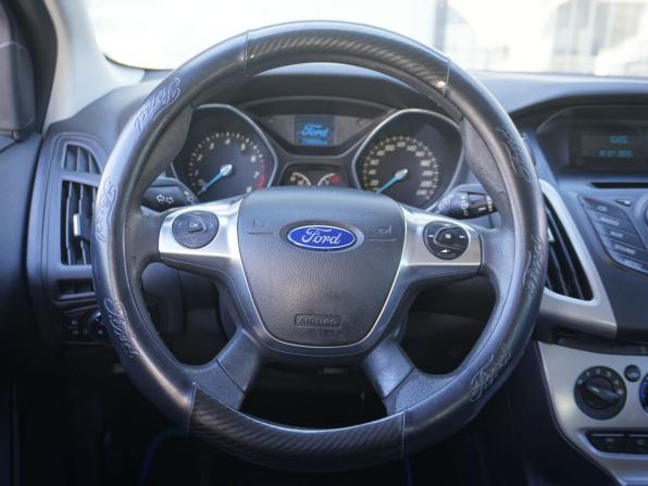 Ford Focus III с пробегом 2013 года, цена 670 000 рублей, 238010 км, универсал, Автокод Объявления