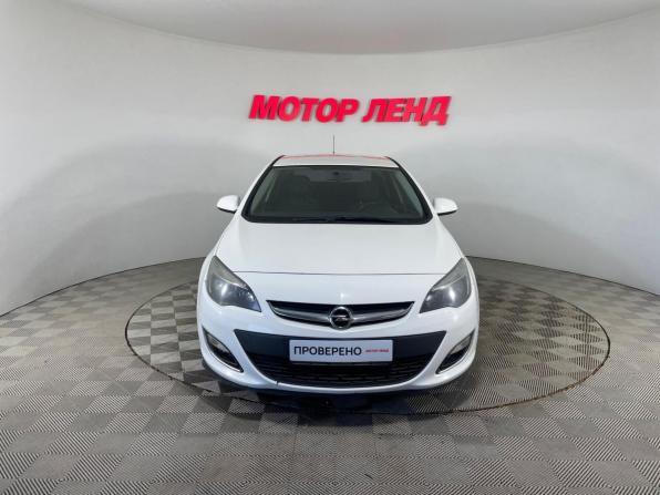 Opel Astra J Рестайлинг с пробегом 2013 года, цена 650 000 рублей, 251271 км, седан, Автокод Объявления