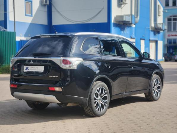 Mitsubishi Outlander III Рестайлинг с пробегом 2014 года, цена 1 349 000 рублей, 179400 км, внедорожник, Автокод Объявления