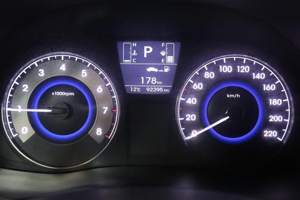 Hyundai Solaris I Рестайлинг Санкт-Петербург  - изображение 16