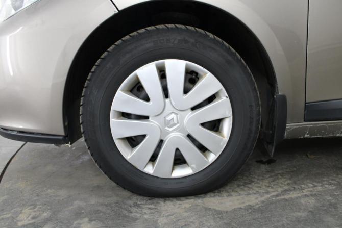 Renault Fluence I с пробегом 2011 года, цена 515 000 рублей, 270890 км, седан, Автокод Объявления