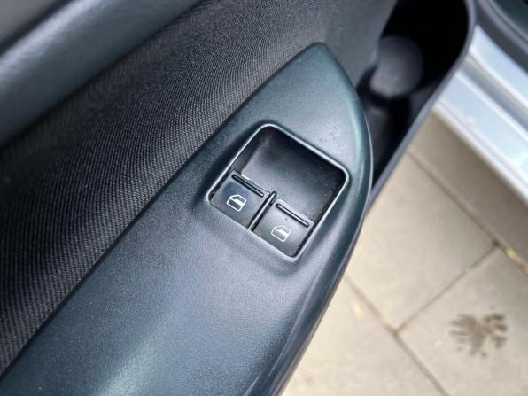 Skoda Octavia II (A5) Рестайлинг с пробегом 2011 года, цена 655 000 рублей, 250566 км, лифтбек, Автокод Объявления