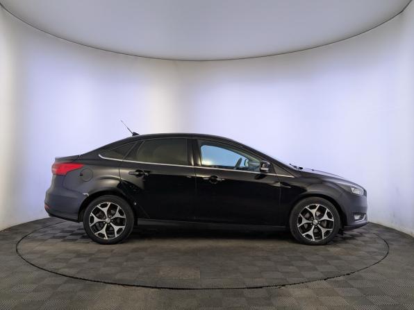 Ford Focus III Рестайлинг с пробегом 2017 года, цена 1 300 000 рублей, 77240 км, седан, Автокод Объявления