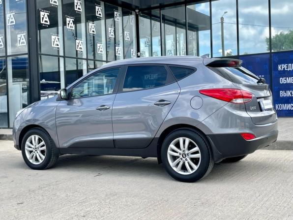 Hyundai ix35 I Рестайлинг с пробегом 2013 года, цена 1 430 000 рублей, 110969 км, внедорожник, Автокод Объявления