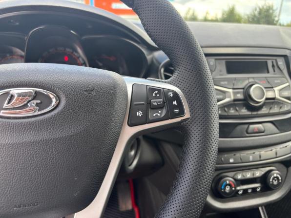 Lada (ВАЗ) Vesta I с пробегом 2021 года, цена 990 000 рублей, 81161 км, седан, Автокод Объявления