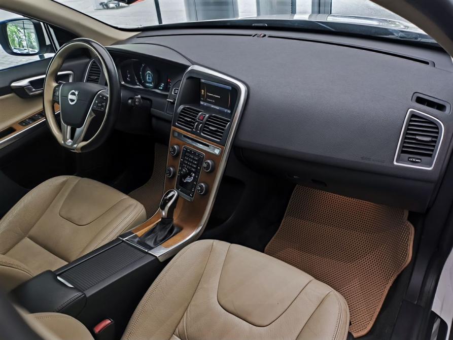 Volvo XC60 I Рестайлинг Москва  - изображение 21