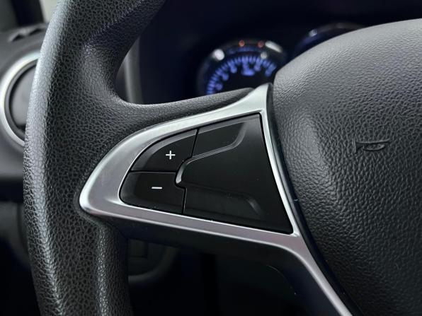 Renault Sandero II Рестайлинг с пробегом 2018 года, цена 960 000 рублей, 70092 км, хэтчбек, Автокод Объявления
