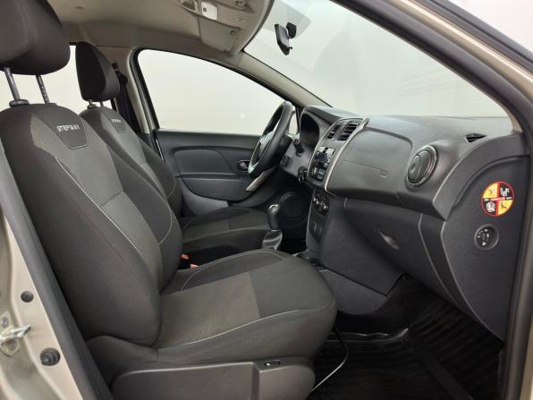 Renault Sandero II Рестайлинг с пробегом 2020 года, цена 1 315 000 рублей, 62078 км, хэтчбек, Автокод Объявления