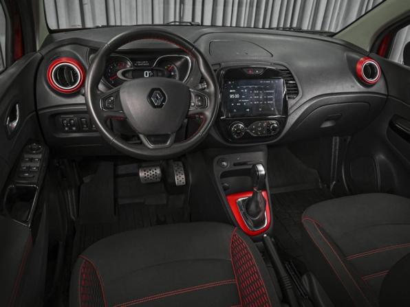 Renault Kaptur I с пробегом 2018 года, цена 1 378 000 рублей, 96773 км, внедорожник, Автокод Объявления