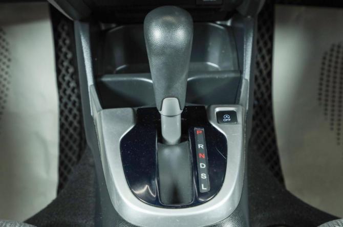 Honda Fit III с пробегом 2014 года, цена 999 000 рублей, 180000 км, хэтчбек, Автокод Объявления