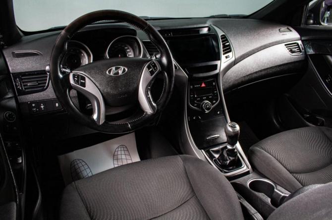 Hyundai Elantra V (MD) с пробегом 2014 года, цена 979 000 рублей, 180100 км, седан, Автокод Объявления