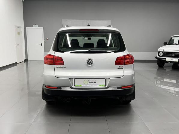 Volkswagen Tiguan I Рестайлинг с пробегом 2012 года, цена 1 180 000 рублей, 102012 км, внедорожник, Автокод Объявления