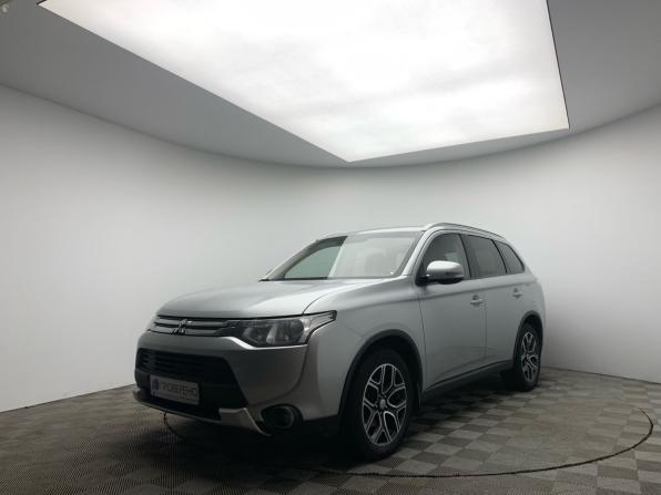 Mitsubishi Outlander III Рестайлинг с пробегом 2014 года, цена 1 459 000 рублей, 203679 км, внедорожник, Автокод Объявления