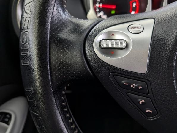 Nissan Juke I с пробегом 2012 года, цена 950 000 рублей, 177760 км, внедорожник, Автокод Объявления