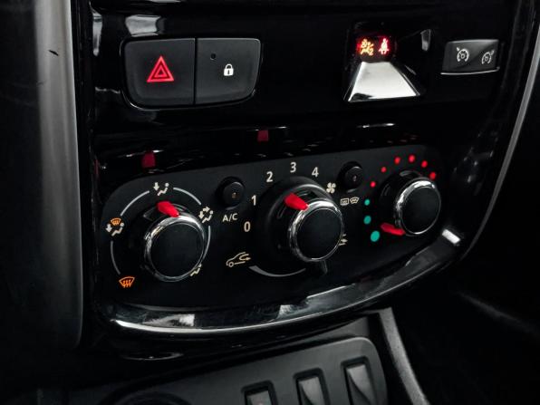 Nissan Terrano III (D10) с пробегом 2019 года, цена 1 280 000 рублей, 158237 км, внедорожник, Автокод Объявления
