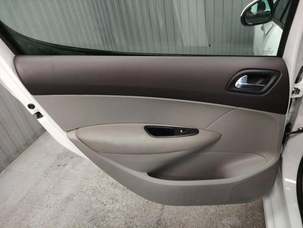 Peugeot 308 I Рестайлинг с пробегом 2011 года, цена 585 000 рублей, 148500 км, хэтчбек, Автокод Объявления