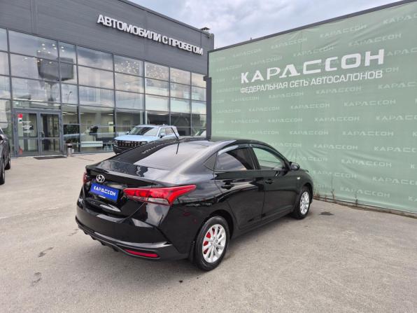 Hyundai Solaris II Рестайлинг с пробегом 2020 года, цена 1 425 000 рублей, 54600 км, седан, Автокод Объявления