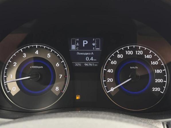 Hyundai Solaris I Рестайлинг с пробегом 2016 года, цена 1 280 000 рублей, 96761 км, седан, Автокод Объявления