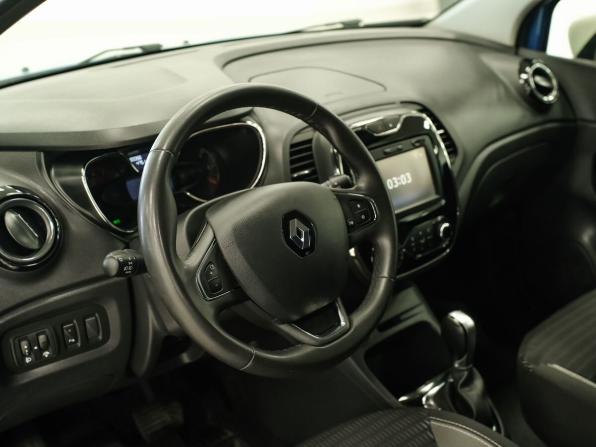 Renault Kaptur I с пробегом 2018 года, цена 1 378 000 рублей, 93354 км, внедорожник, Автокод Объявления