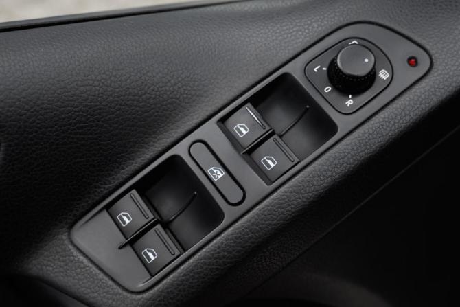 Volkswagen Tiguan I Рестайлинг с пробегом 2014 года, цена 1 554 000 рублей, 178882 км, внедорожник, Автокод Объявления
