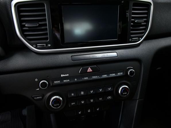 Kia Sportage IV Рестайлинг с пробегом 2019 года, цена 2 317 000 рублей, 133850 км, внедорожник, Автокод Объявления