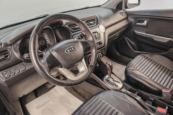 Kia Rio III с пробегом 2012 года, цена 899 000 рублей, 138400 км, седан, Автокод Объявления