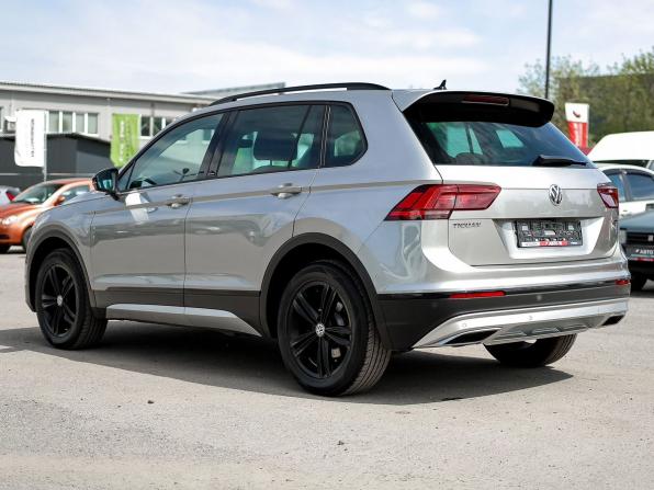 Volkswagen Tiguan II с пробегом 2019 года, цена 2 679 000 рублей, 127890 км, внедорожник, Автокод Объявления