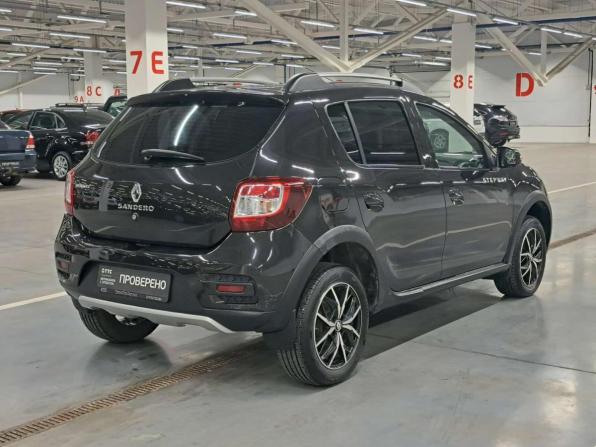 Renault Sandero II с пробегом 2017 года, цена 1 100 000 рублей, 134961 км, хэтчбек, Автокод Объявления