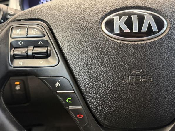Kia Ceed II с пробегом 2013 года, цена 1 100 000 рублей, 174000 км, хэтчбек, Автокод Объявления