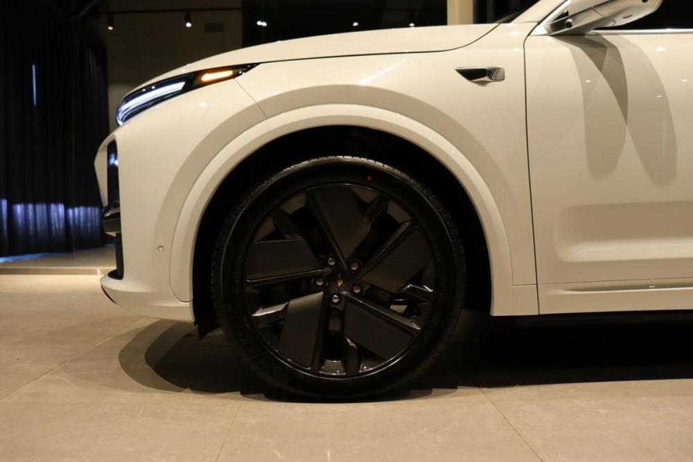 Li Auto (Lixiang) L7 I Рестайлинг Тюмень  - изображение 8