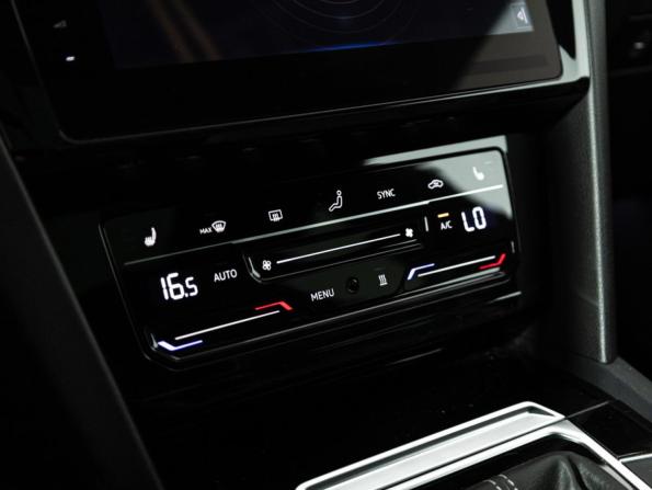 Volkswagen Arteon I Рестайлинг с пробегом 2020 года, цена 4 029 000 рублей, 111019 км, универсал, Автокод Объявления